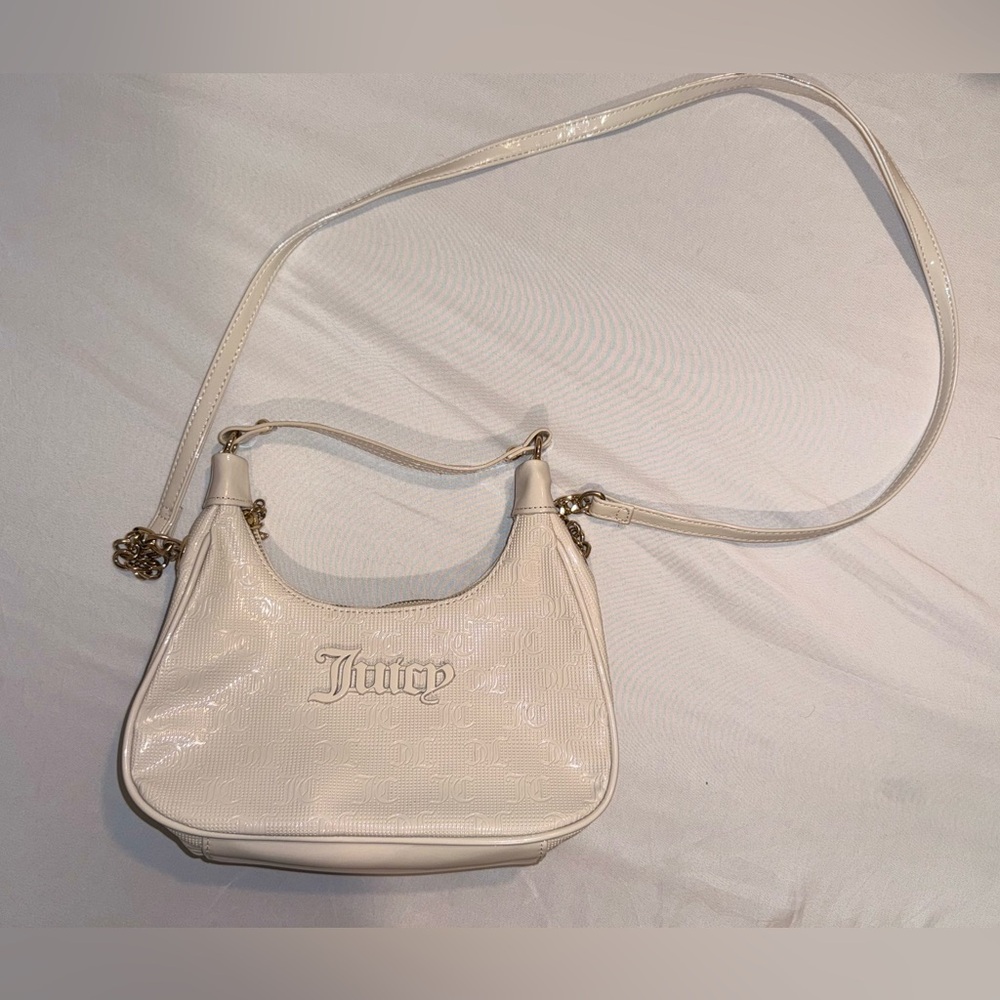 Juicy Couture Semi Charm Y2K Cream Patent Logo 2 Way Straps Shoulder Hobo Bag